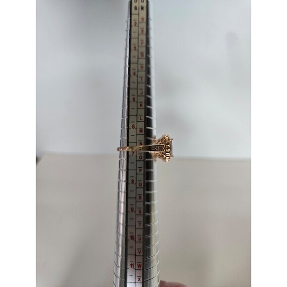 Gold Tone Ring Size 7 Large Rhinestone with Smaller Rhinestones - Picture 4 of 4